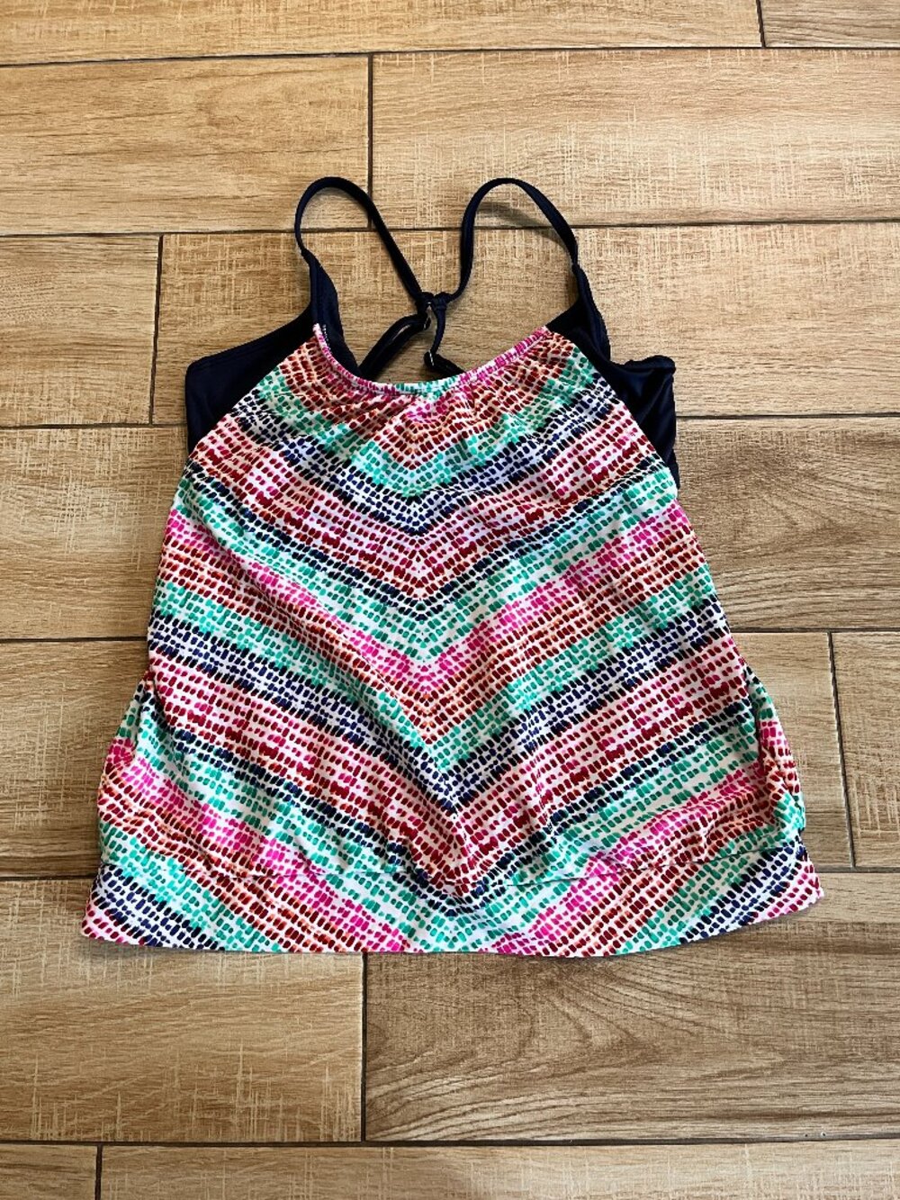 Womens Athleta Multicolor Swimsuit Top - 34 D/DD